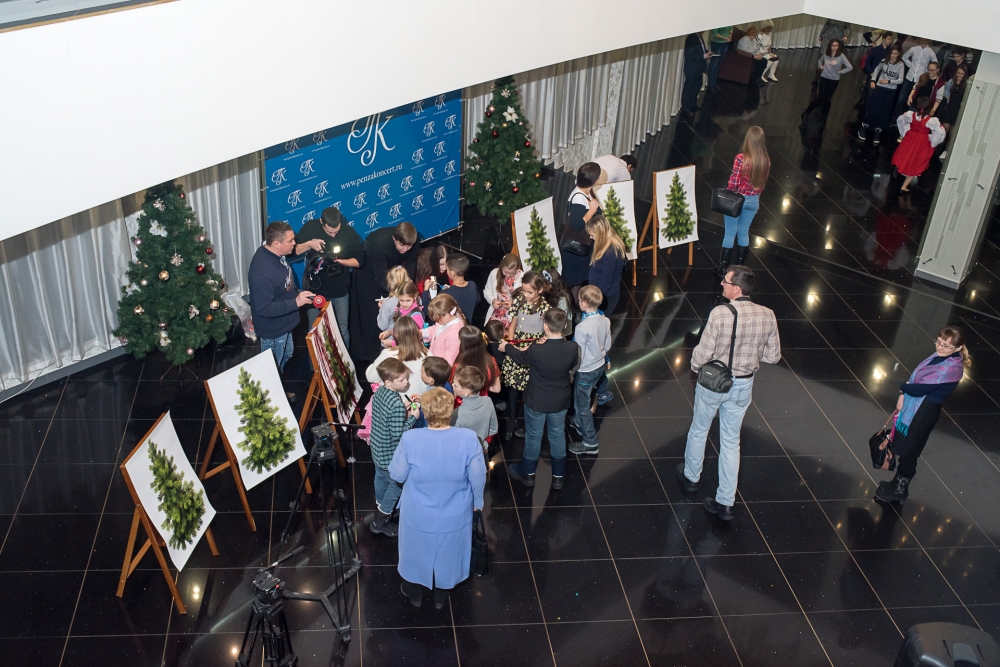 В Пензенской областной филармонии прошли рождественские встречи православной смены «Ковчег» ДОЛ «Орленок»