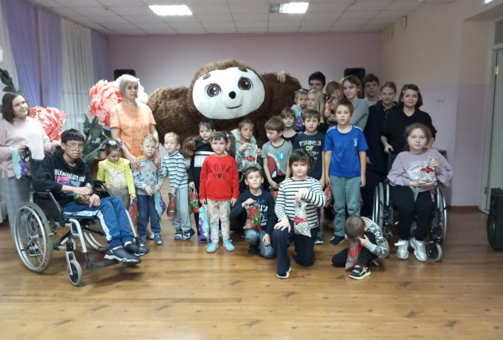 Волонтеры Серафимовского храма Пензы посетили социально-реабилитационный центр