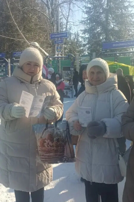 Воспитанники воскресной школы распространили просветительские листовки о Великом посте